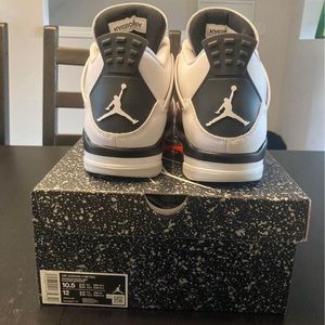 Brand new, never worn, comes with box and receipt